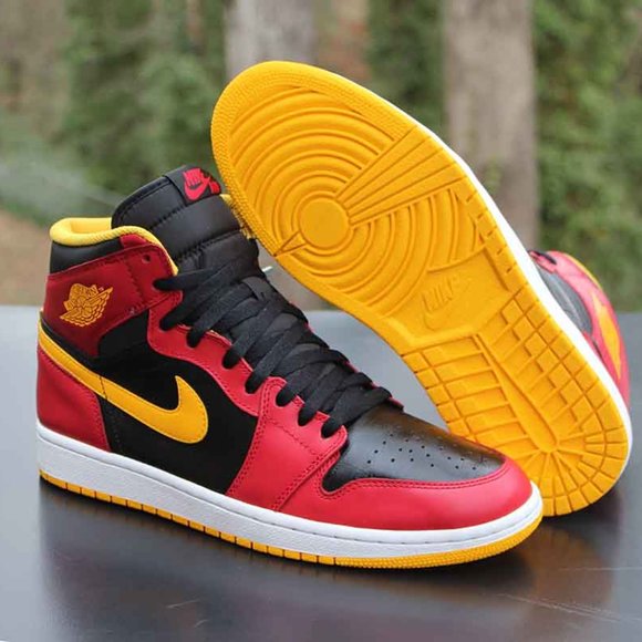 Air Jordan 1 High OG Highlight Reel 2013 - Picture 5 of 14